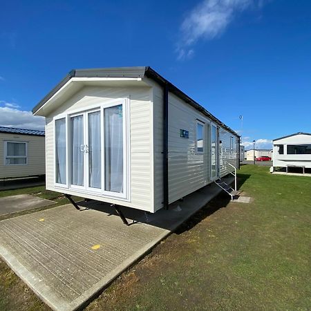 Verbzen Holiday Caravan At St Osyth Beach, Clacton-On-Sea By Verb Holidays Saint Osyth Екстер'єр фото
